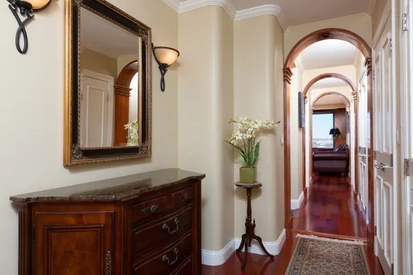 $9,775 | 65 East India Row, Unit 22AB, Boston, MA 02110