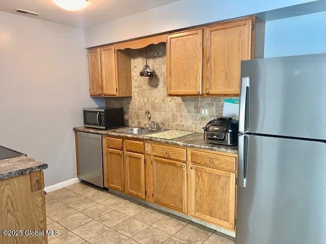 2059 Rosedale Way Guilderland, NY 12303 - Photo 12 of 32 IMG_6339
