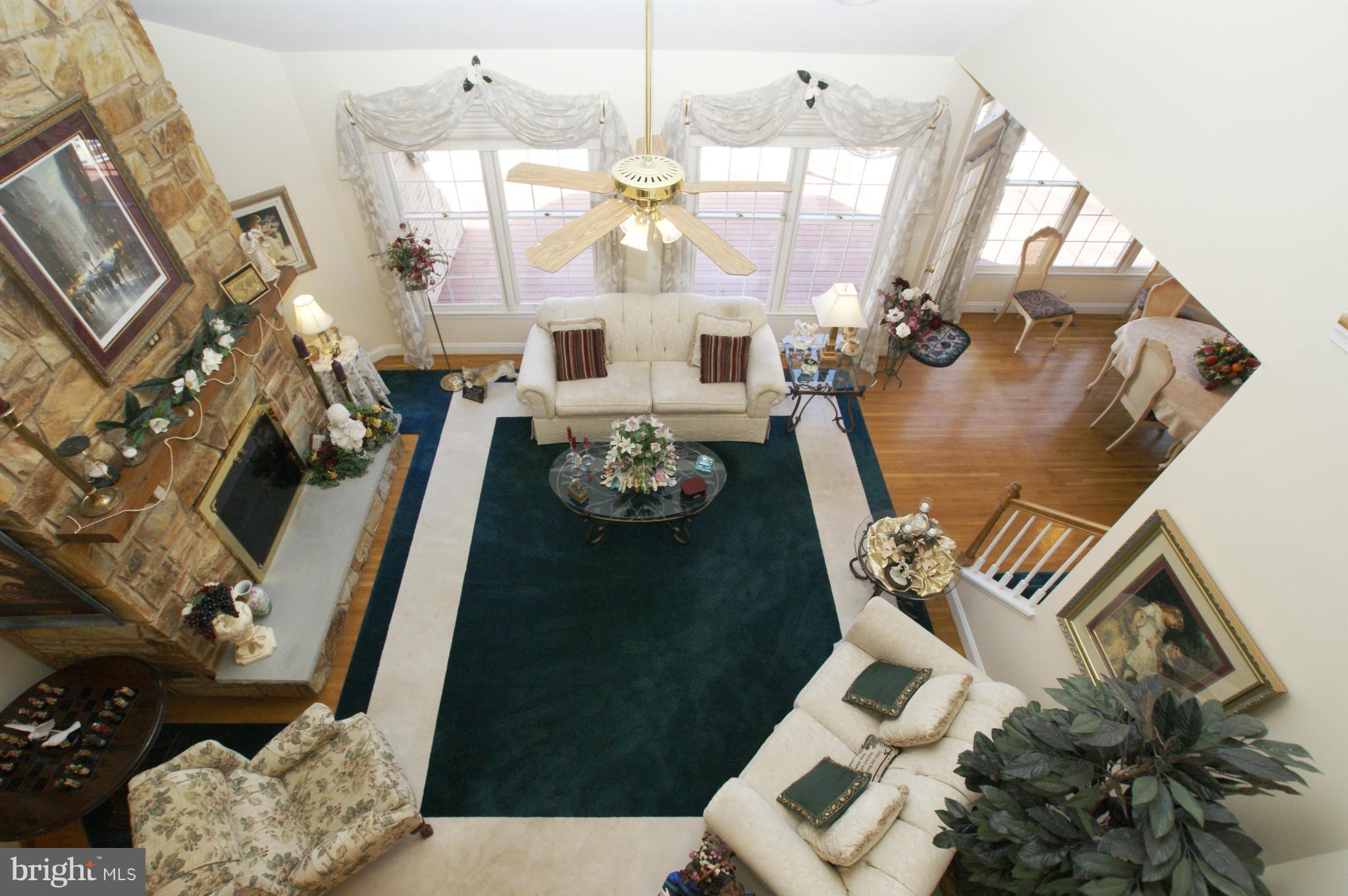 7203 Baldwin Ridge Road Warrenton, VA 20187 - Photo 15 of 30 2-Story Great Room from Above