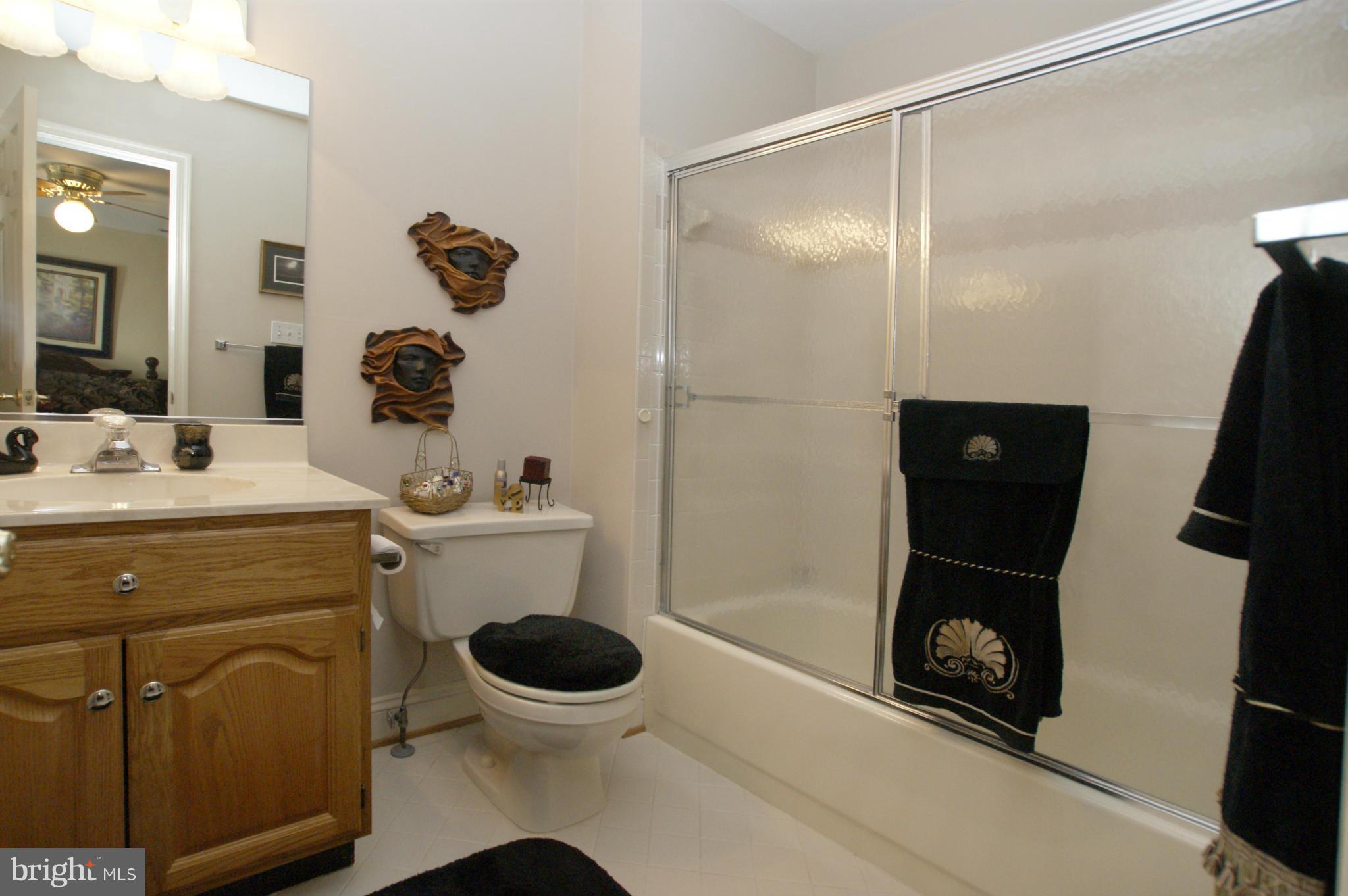 7203 Baldwin Ridge Road Warrenton, VA 20187 - Photo 21 of 30 4th Full Bath for Bedroom #4