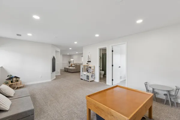 $425,000 | 8444 Underwood Lane North, Maple Grove, MN 55369