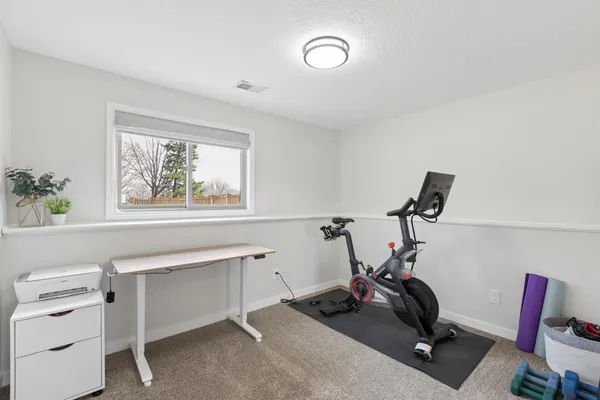 $425,000 | 8444 Underwood Lane North, Maple Grove, MN 55369