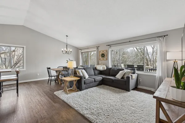 $425,000 | 8444 Underwood Lane North, Maple Grove, MN 55369