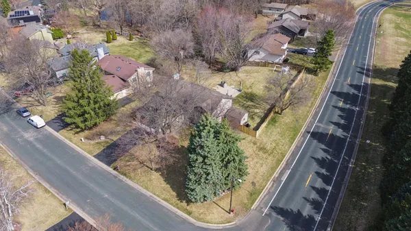 $425,000 | 8444 Underwood Lane North, Maple Grove, MN 55369