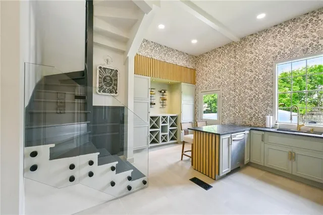 $8,200 | Undisclosed Address, New Orleans, LA 70115