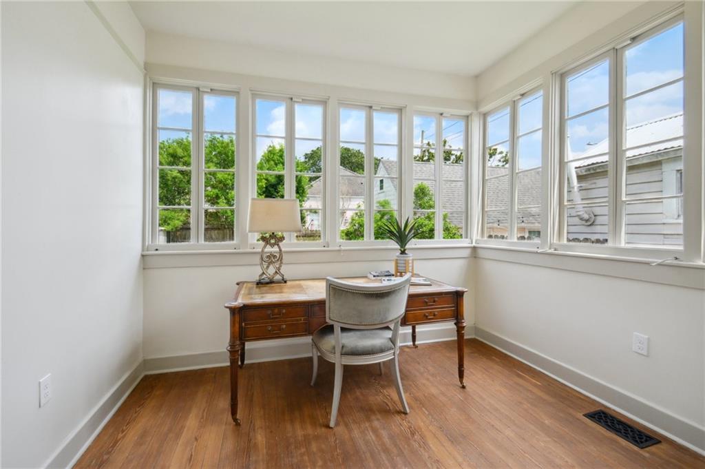 1449 Arabella Street New Orleans, LA 70115 - Photo 19 of 33