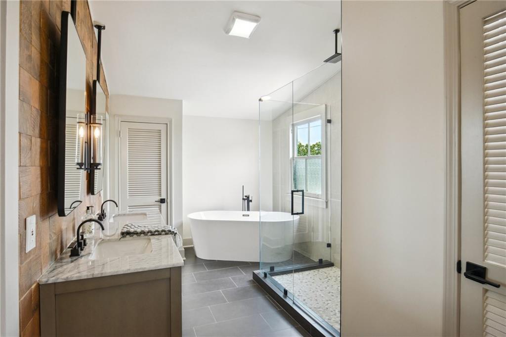 1449 Arabella Street New Orleans, LA 70115 - Photo 22 of 33