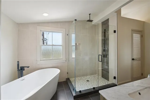 $8,200 | Undisclosed Address, New Orleans, LA 70115