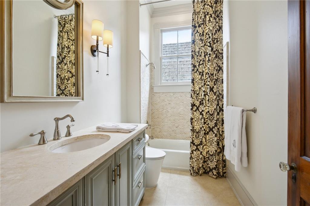 1449 Arabella Street New Orleans, LA 70115 - Photo 28 of 33