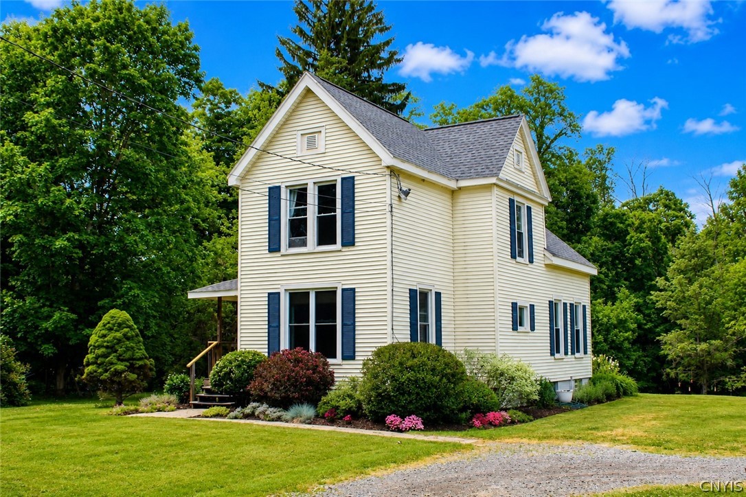 1969 Canal Road Van Buren, NY 13112 - Photo 2 of 40