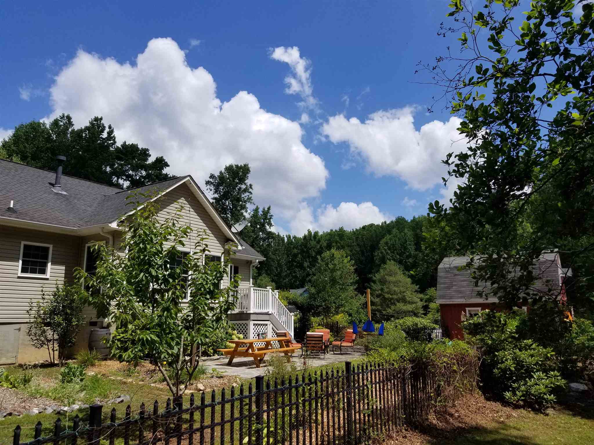 595 Braewick Road Tryon, NC 28782 - Photo 5 of 36