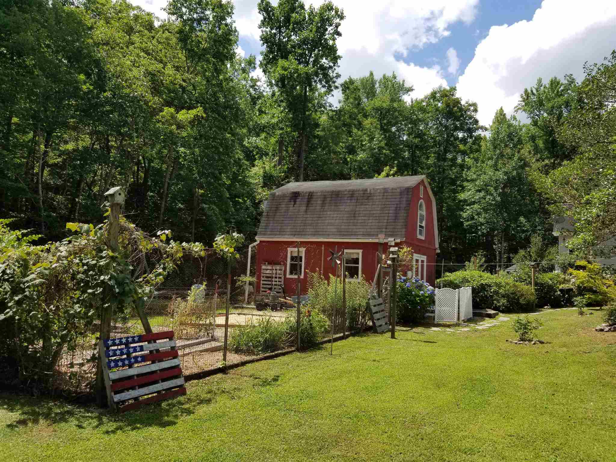 595 Braewick Road Tryon, NC 28782 - Photo 7 of 36