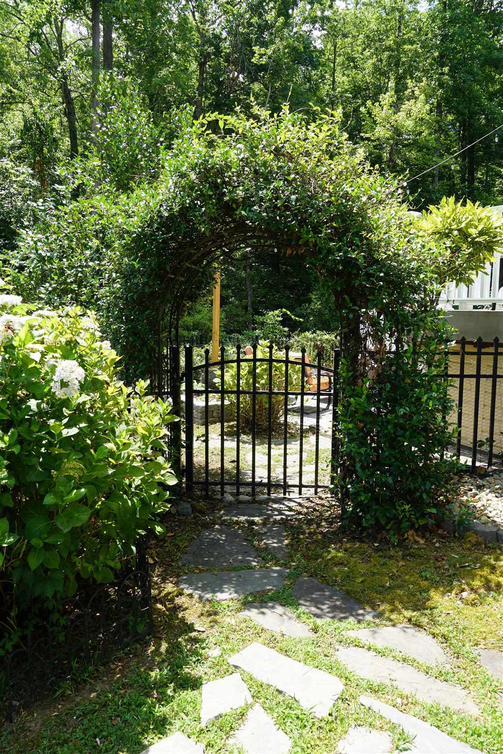 595 Braewick Road Tryon, NC 28782 - Photo 8 of 36