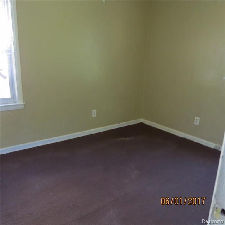 7668 Evergreen Road Detroit, MI 48228 - Photo 20 of 27