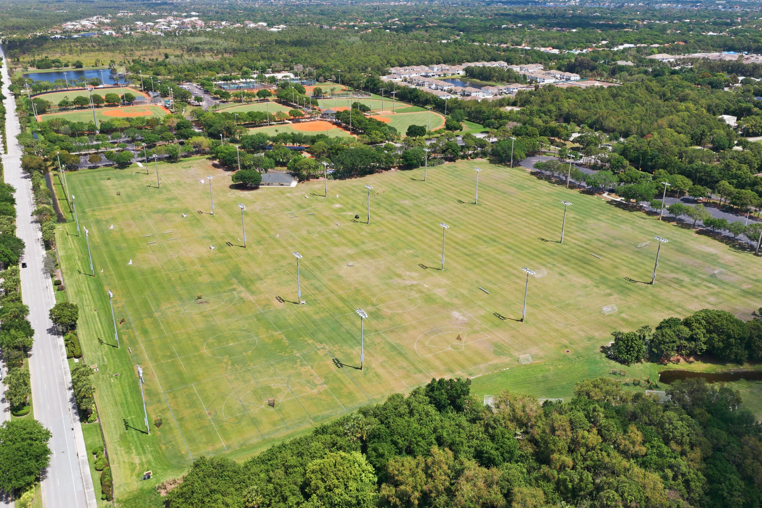 337 Rudder Cay Way Jupiter, FL 33458 - Photo 35 of 45 337_Rudder_Cay_Jupiter_Aerials_005