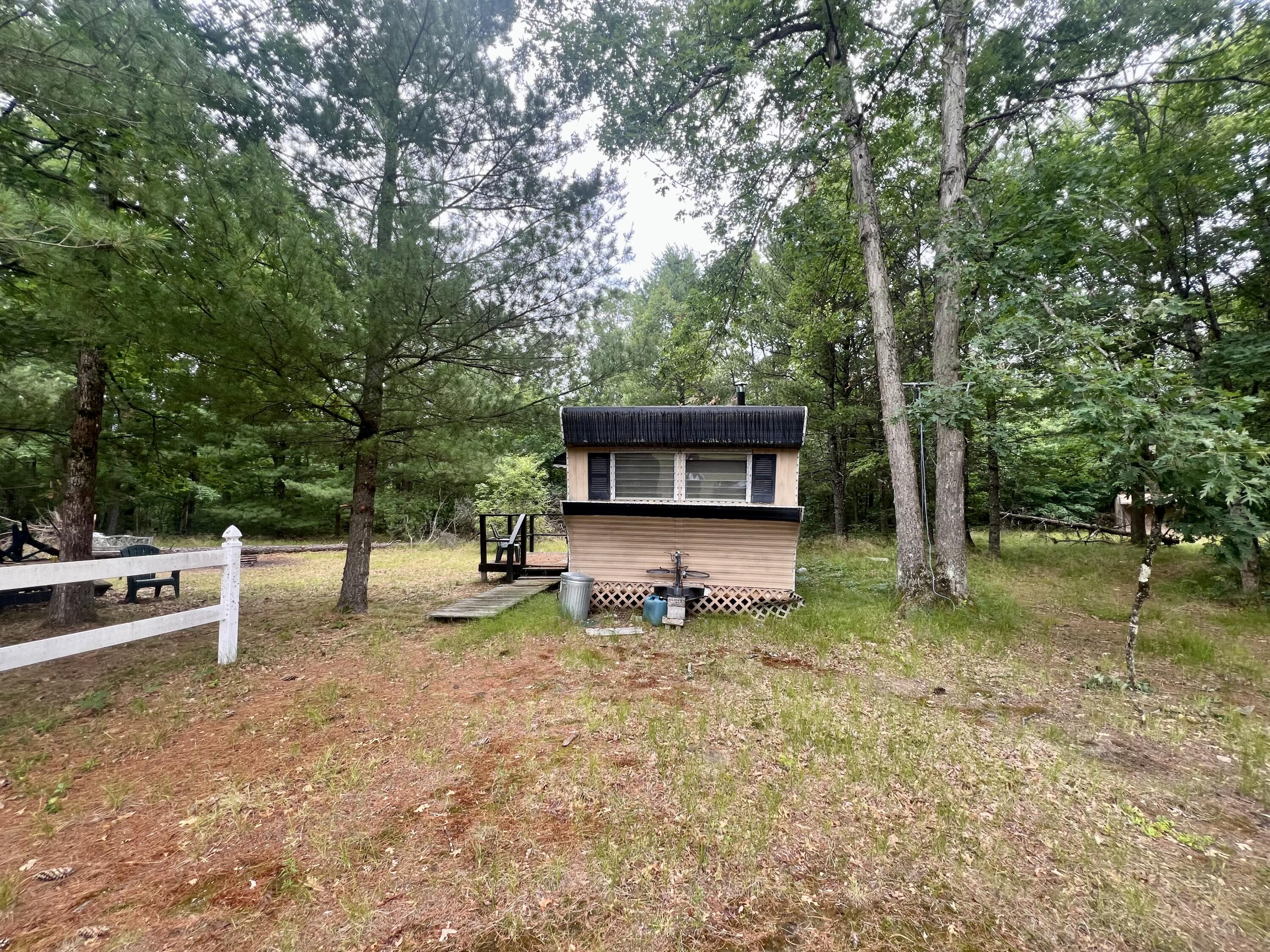 7833 South Forman Road Baldwin, MI 49304 - Photo 3 of 6 Forbes Pic 3
