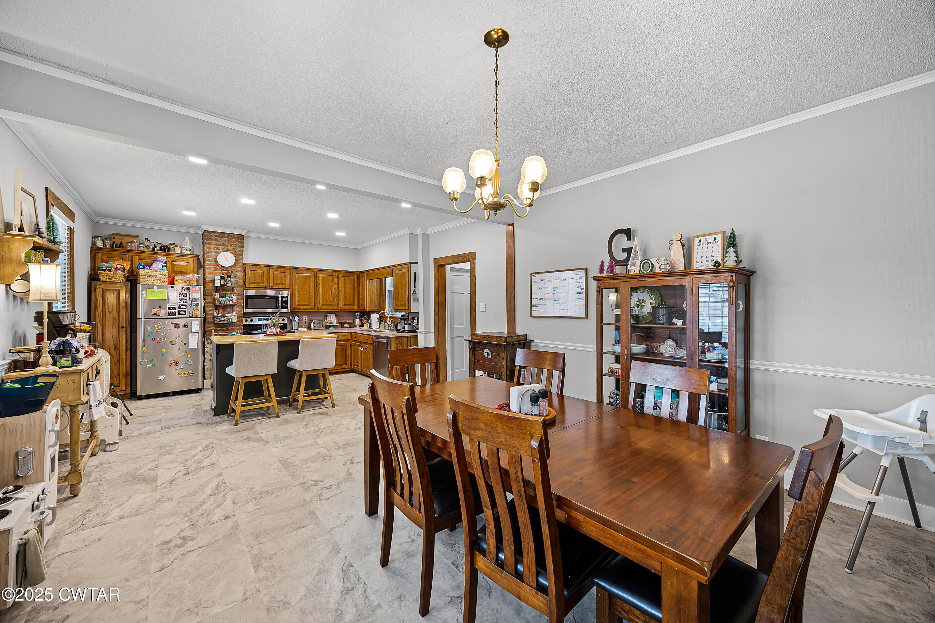 7 Herron Street Jackson, TN 38301 - Photo 9 of 19 a view of a dining room and livingroom