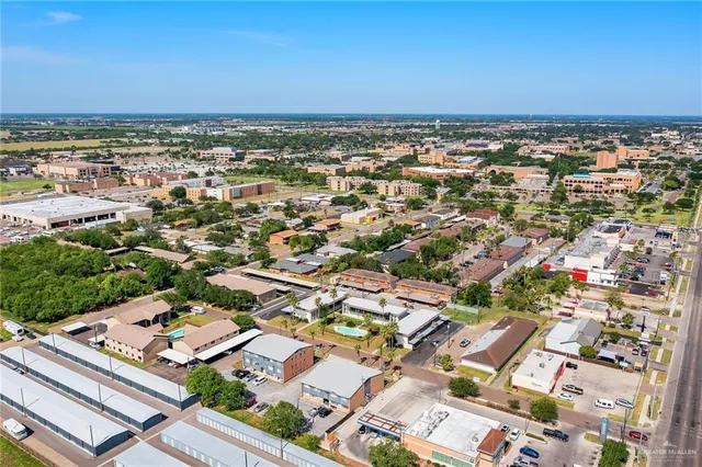 $1,150,000 | 206 North Montevideo Avenue, Edinburg, TX 78541