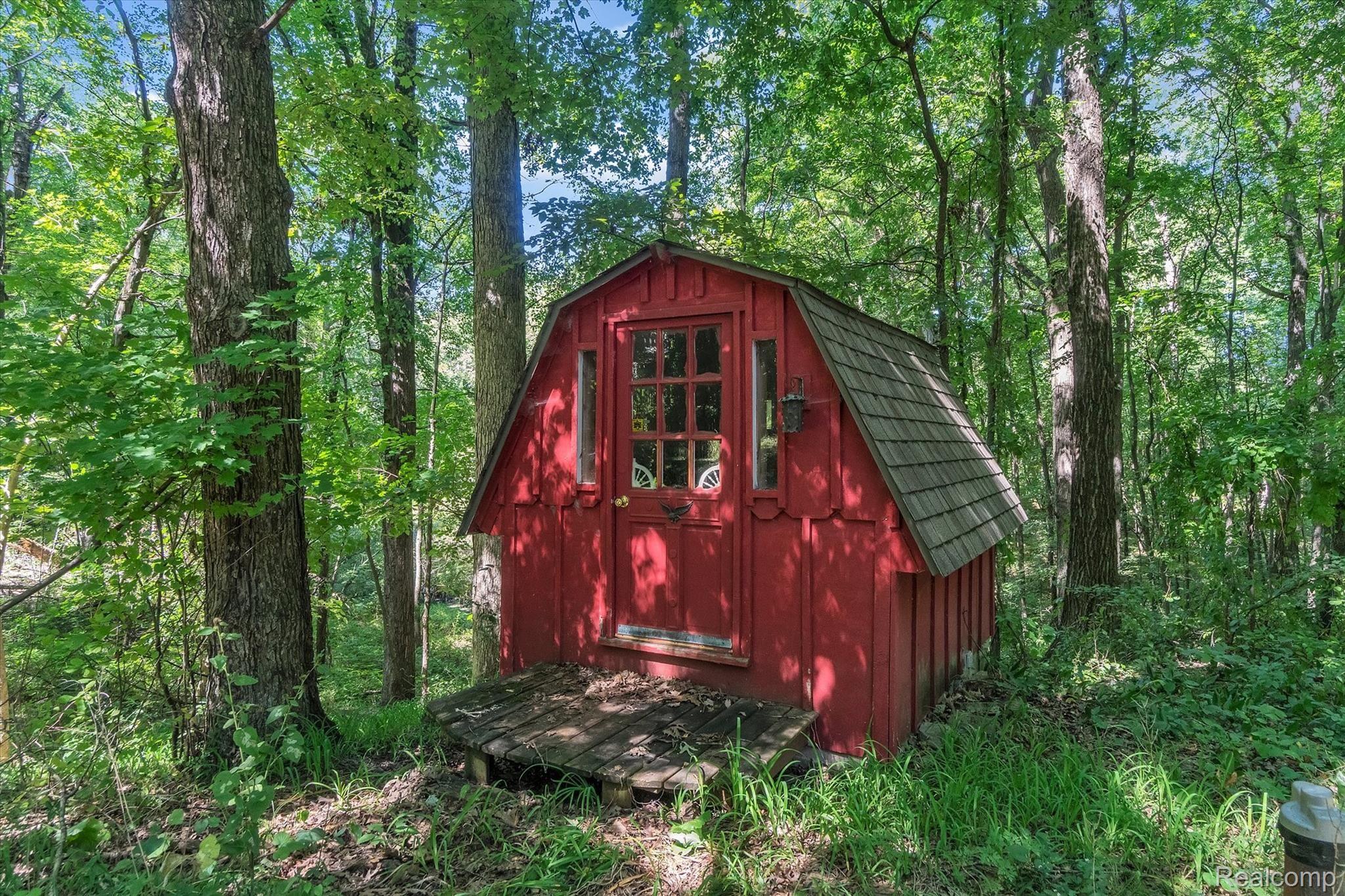 2645 Wixom Road Wixom, MI 48393 - Photo 5 of 40 34-2645 Wixom Rd-Windowstill Real Estate Photography-34.jpg