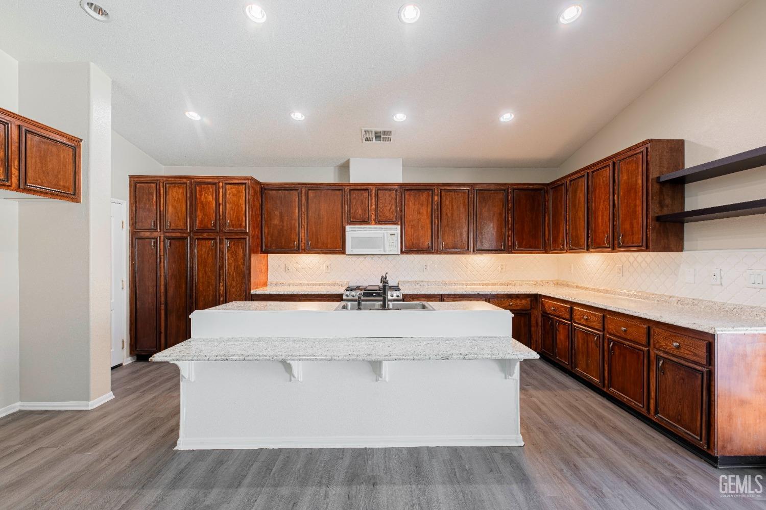 Undisclosed Address Bakersfield, CA 93312 - Photo 17 of 44