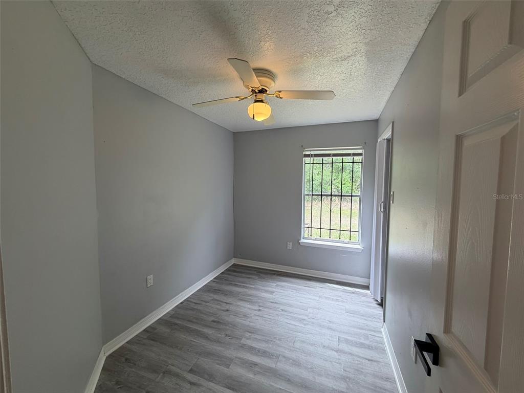 942 Loquat Tree Road Orlando, FL 32811 - Photo 9 of 15