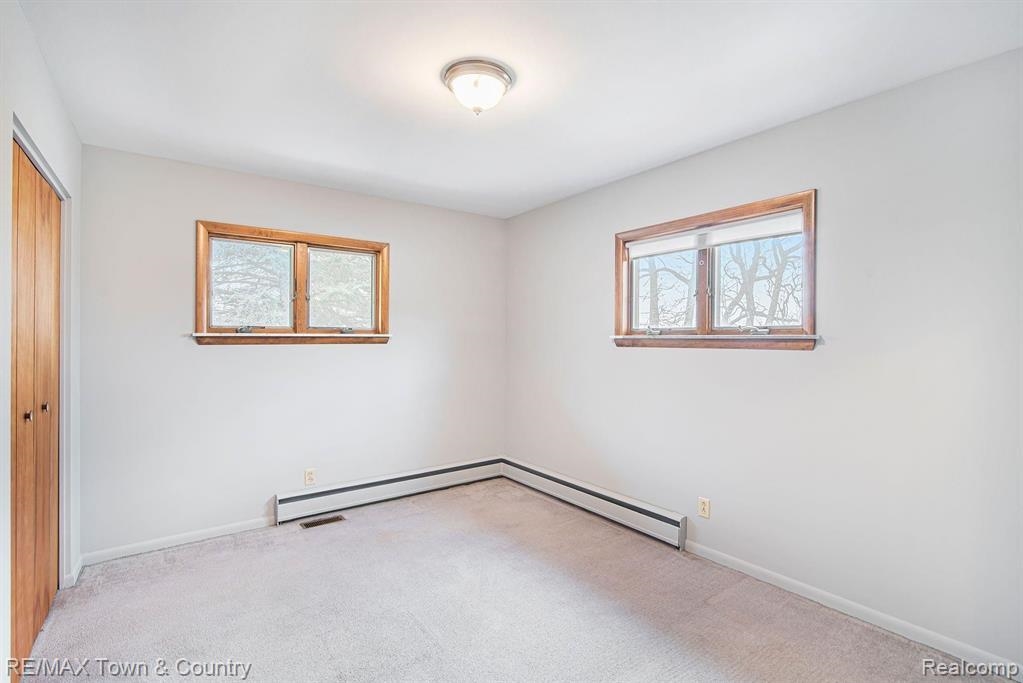 7513 West Stanley Road Flushing, MI 48433 - Photo 11 of 15 50091673-10.JPG