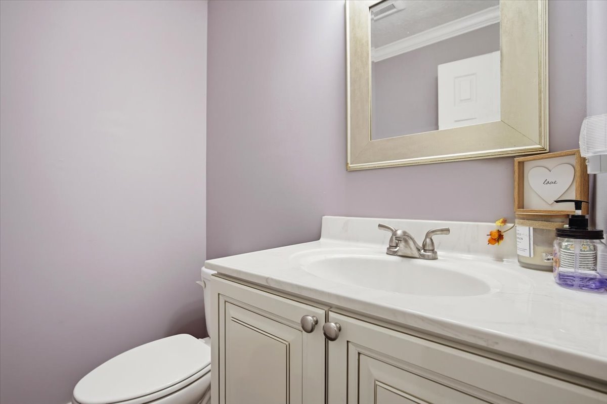 2820 Rutherford Drive Bloomington, IL 61705 - Photo 12 of 35
