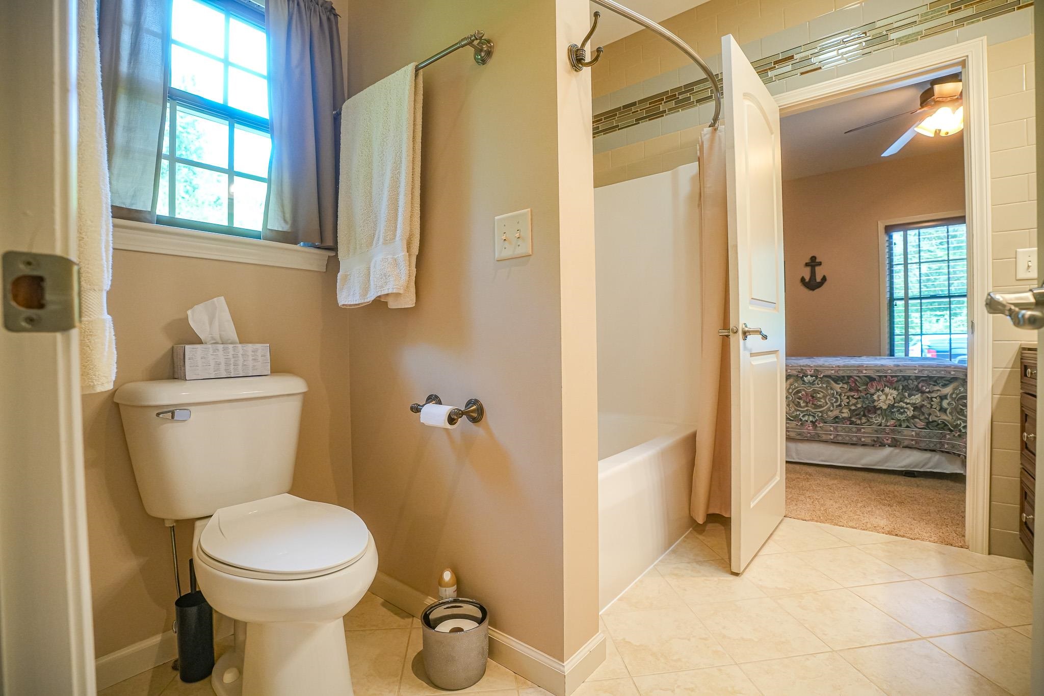 23401 Holly Road Sterling, IL 61081 - Photo 36 of 94 Gallery Image 36