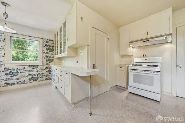 $1,095,000 | 451 Vincente Avenue, Berkeley, CA 94707