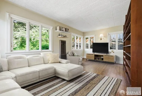 $1,095,000 | 451 Vincente Avenue, Berkeley, CA 94707