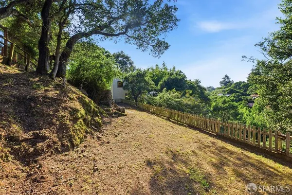 $1,095,000 | 451 Vincente Avenue, Berkeley, CA 94707