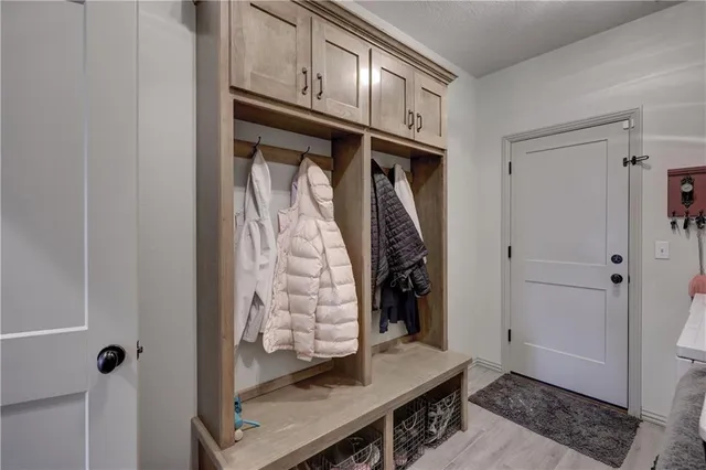 $417,000 | 403 Dogwood Trails Loop, Carl Junction, MO 64834