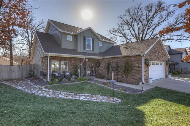 $417,000 | 403 Dogwood Trails Loop, Carl Junction, MO 64834