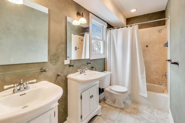 $1,050,000 | 1629 North Talman Avenue, Chicago, IL 60647