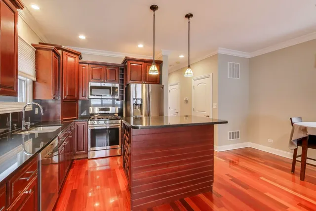 $1,050,000 | 1629 North Talman Avenue, Chicago, IL 60647