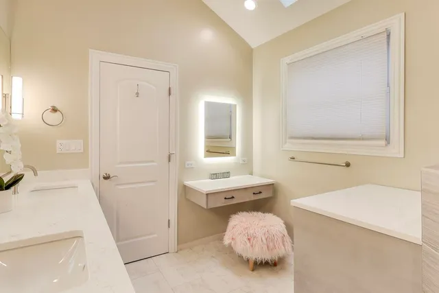 $1,050,000 | 1629 North Talman Avenue, Chicago, IL 60647