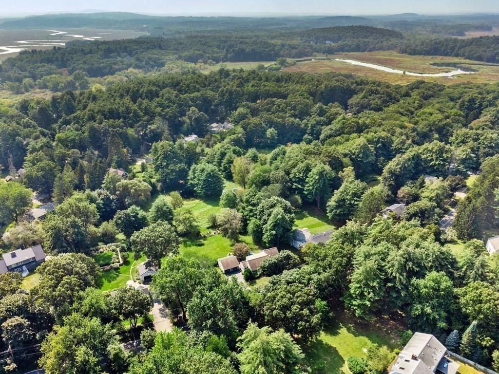 211 Oxbow Road Wayland, MA 01778 - Photo 22 of 24