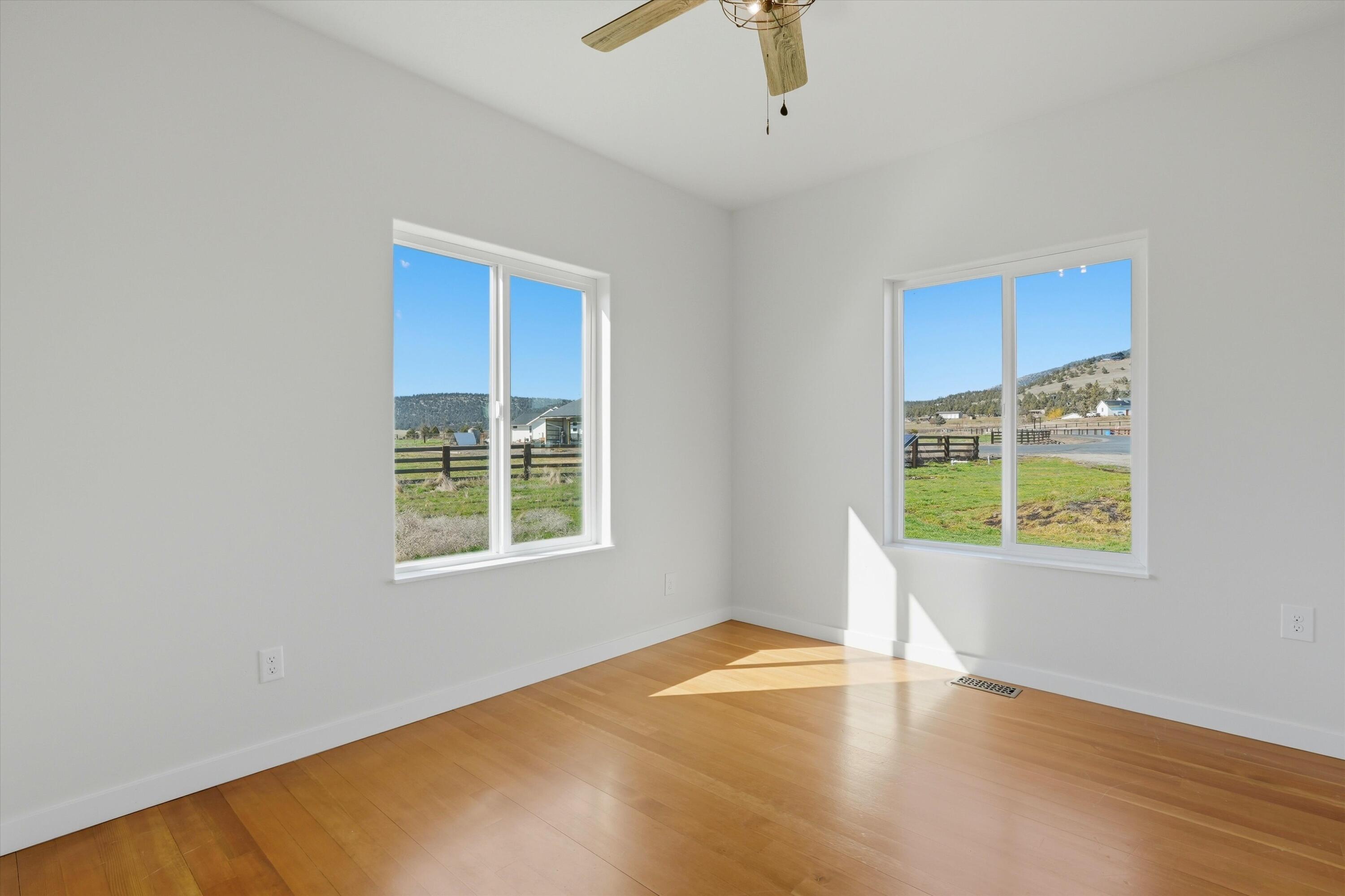 8905 Northwest Elizabeth Way Prineville, OR 97754 - Photo 33 of 45 Bedroom 2