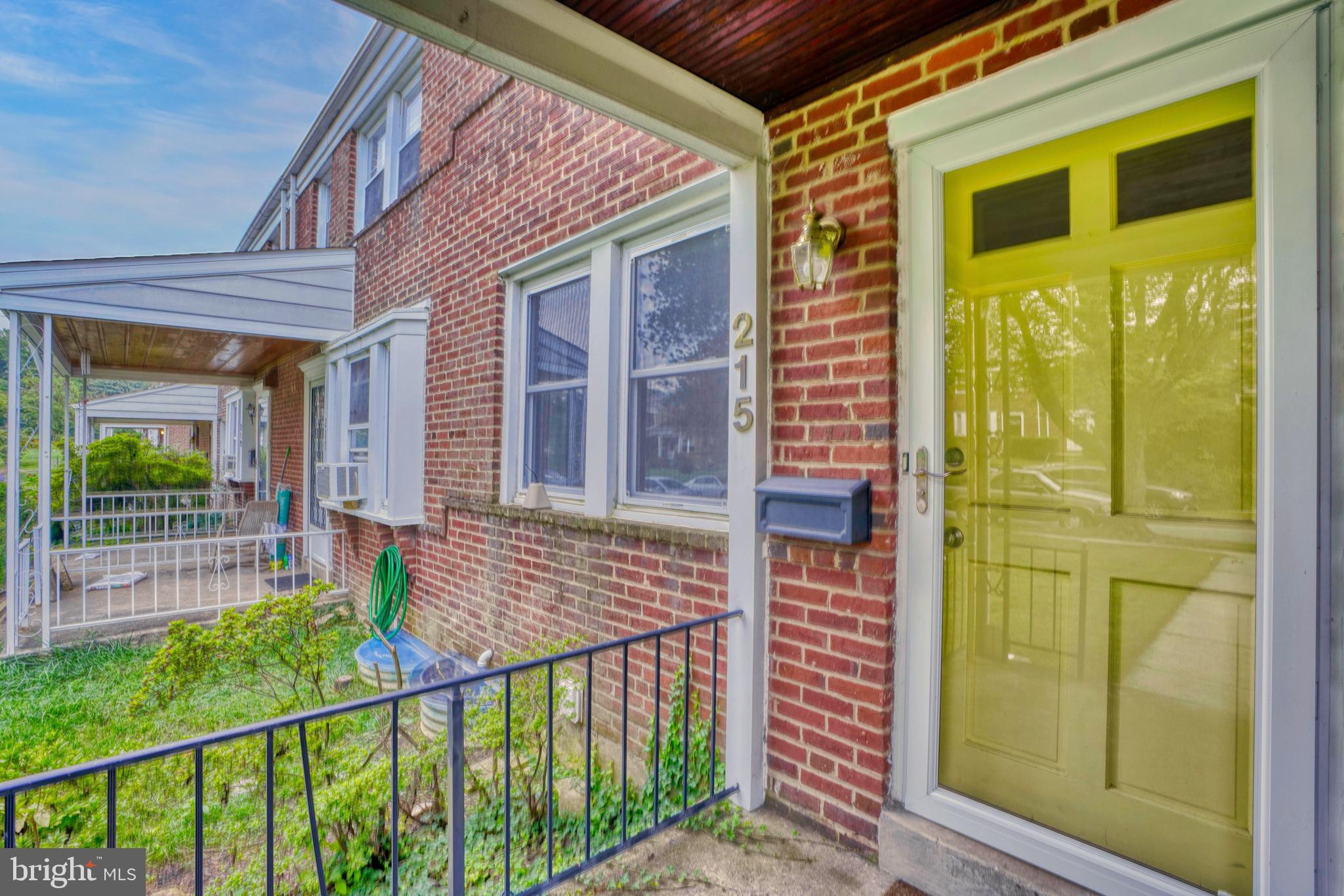 215 Ridge Avenue Towson, MD 21286 - Photo 4 of 47 Gallery Image 4