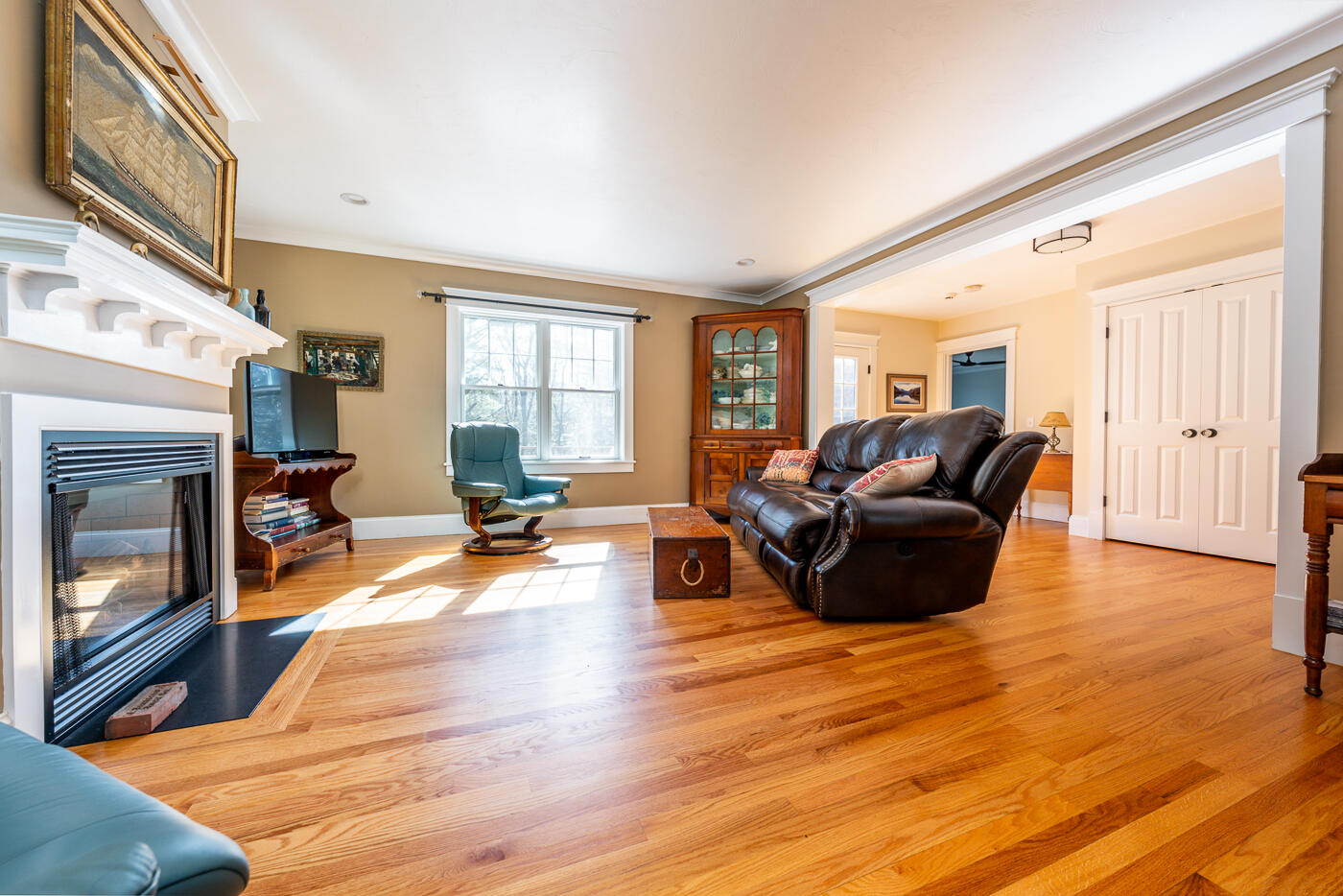 125 Woodside Road West Barnstable, MA 02668 - Photo 20 of 58 livroom1