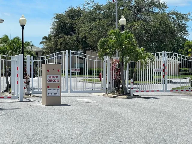 a view of outdoor space and entertaining space