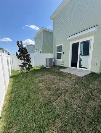 $1,950 | 7207 Southwest 92nd Street, Ocala, FL 34476
