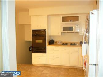 722 Swade Road Glenside, PA 19038 - Photo 5 of 6 Kitchen