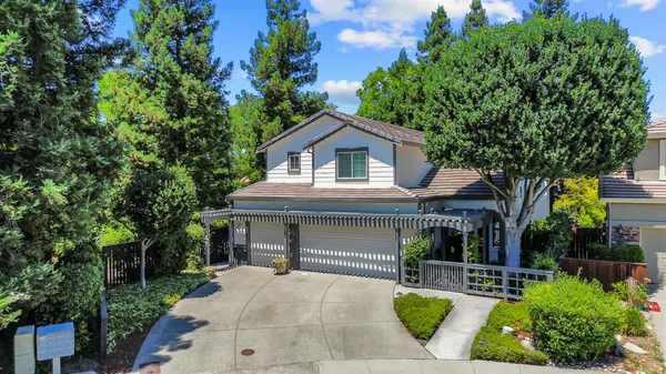 $1,025,000 | 1745 Colorado Lane, Davis, CA 95616