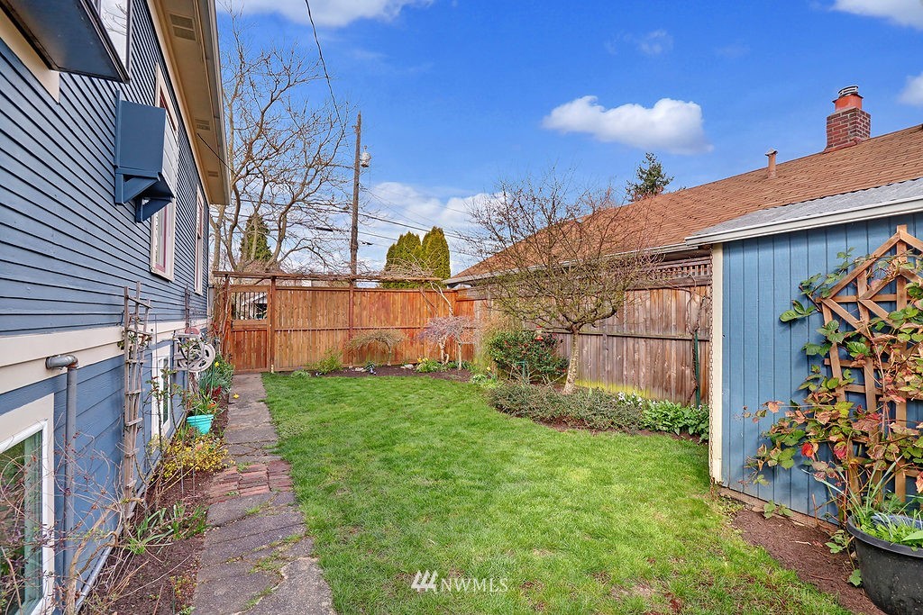 339 North 80th Street Seattle, WA 98103 - Photo 16 of 17 Gallery Image 16