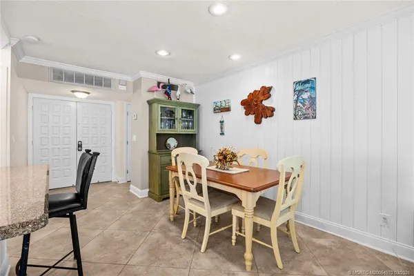 $287,000 | 1800 Southeast St Lucie Boulevard, Unit 9102, Stuart, FL 34996
