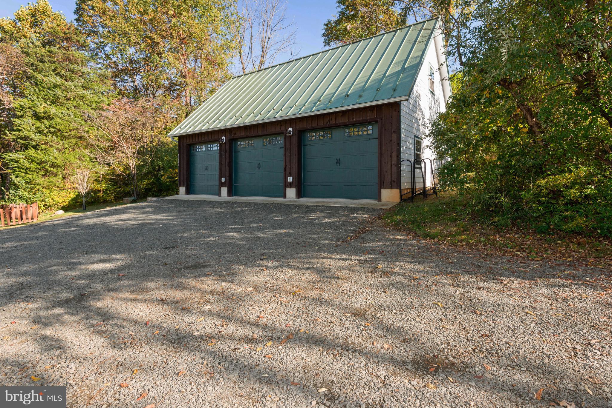 39852 Thomas Mill Road Leesburg, VA 20175 - Photo 29 of 40 Detached 3 car garage