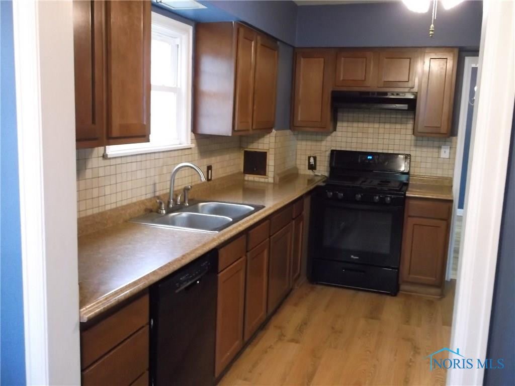 3642 Bowen Road Toledo, OH 43613 - Photo 8 of 20 Gallery Image 8