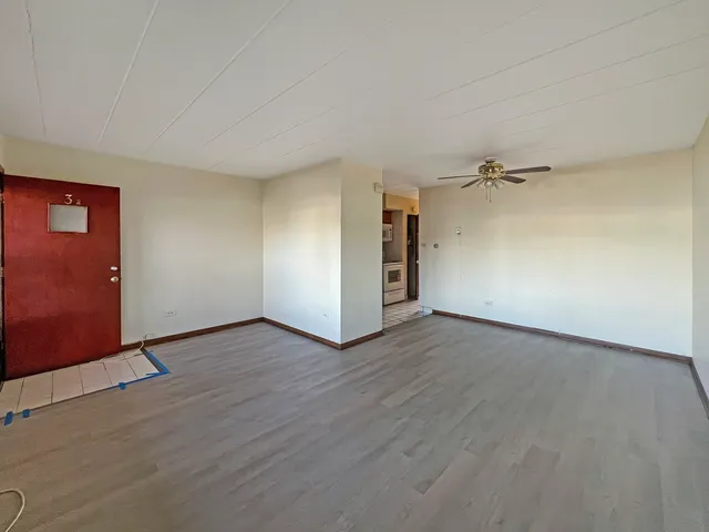 $1,300 | 7740 Harvard Street, Unit 3, Forest Park, IL 60130