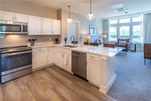 $650,000 | 13500 Clemson Boulevard, Unit 3207, Seneca, SC 29678